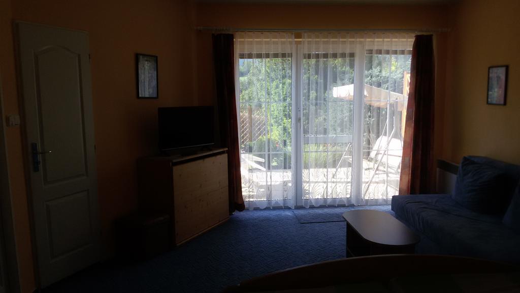 Apartment Amelie Rožnov pod Radhoštěm Eksteriør bilde